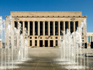 The exterior of the Davidson County Courthouse.