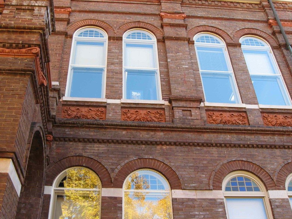 Restored windows installed on the Knox County Courthouse.